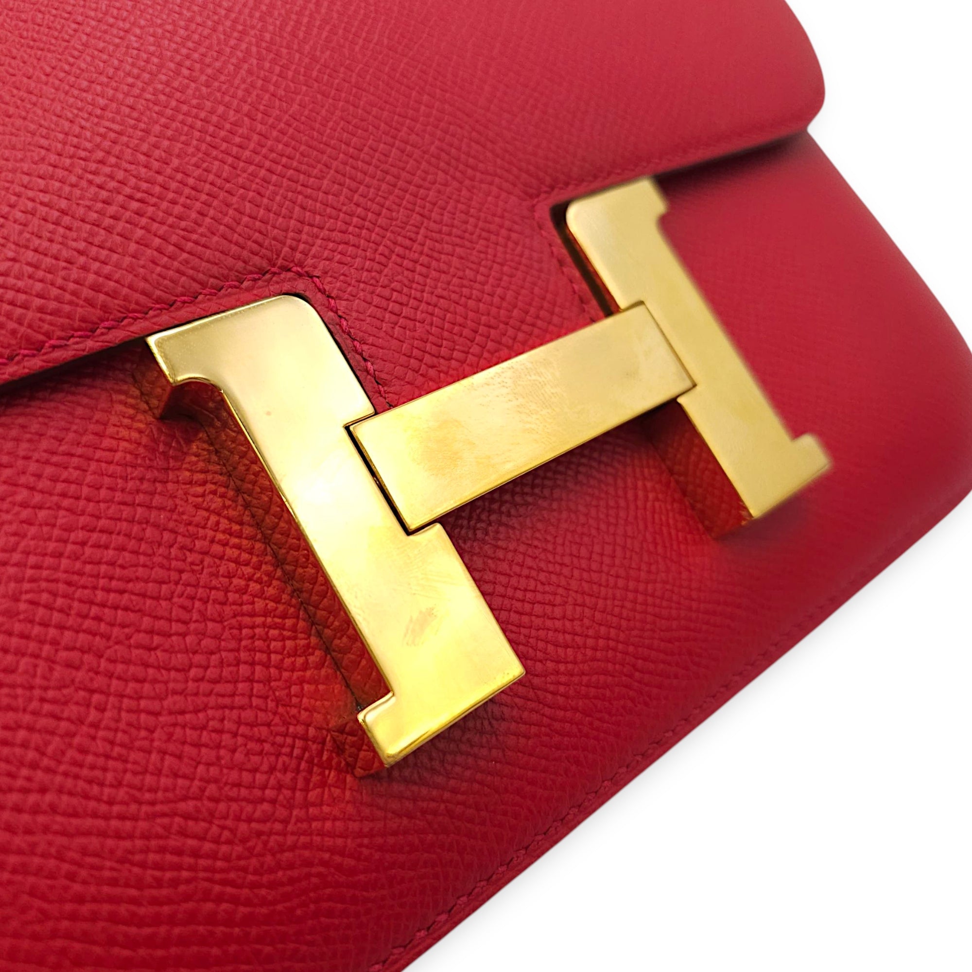 Constance 1 24 Rouge Casaque in Epsom, Gold hardware