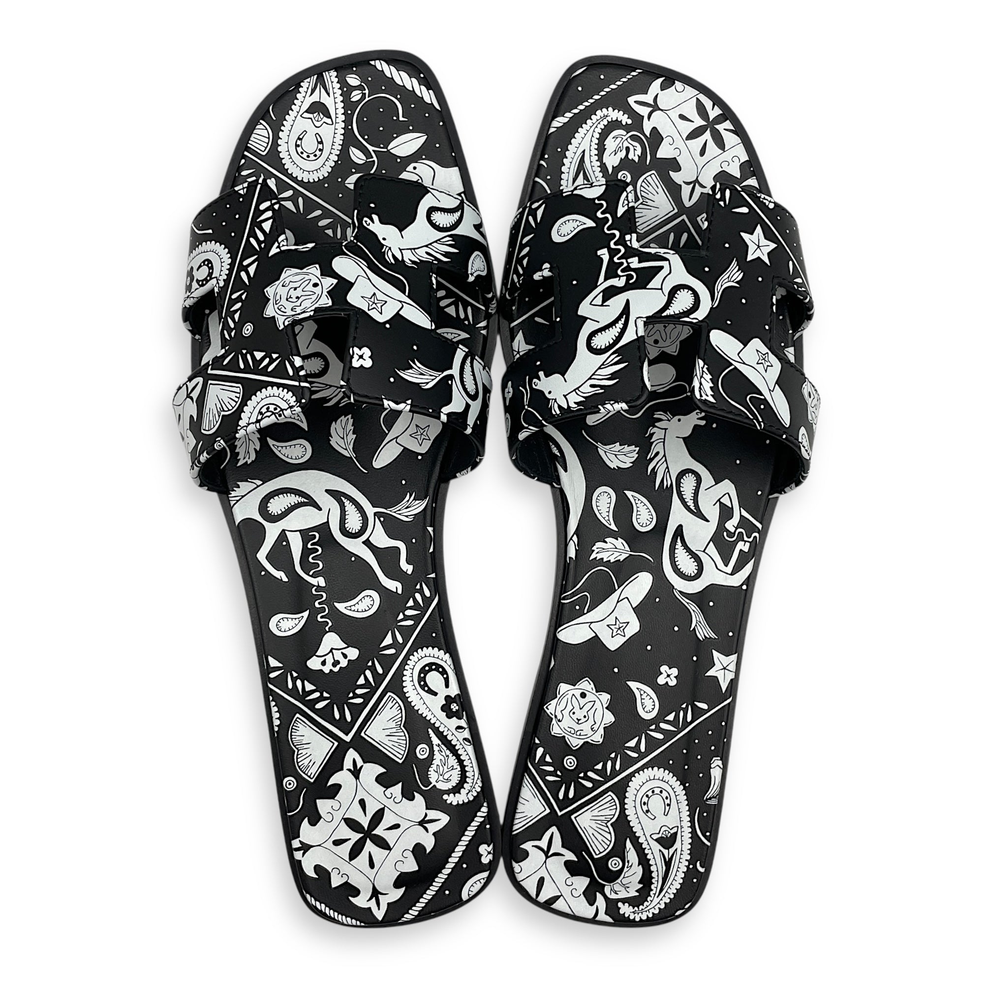 Oran Imprime 38.5 Black & White Sandals in Calfskin