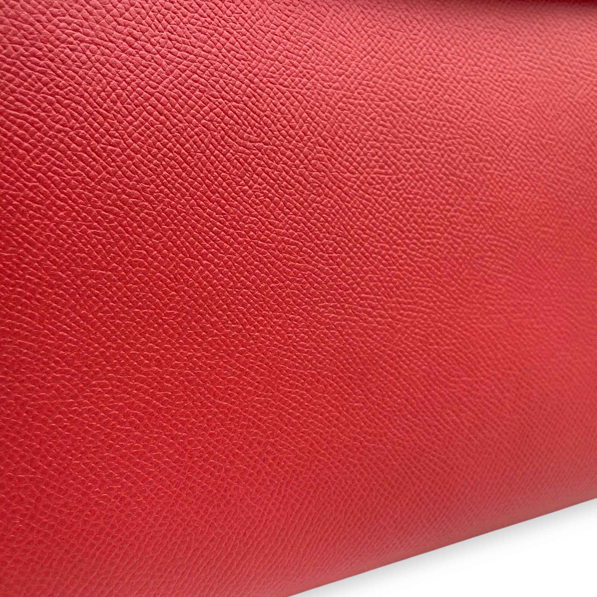 Sellier Birkin 28 Rouge Vif in Courchevel, Gold hardware