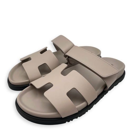 Chypre 37 Beige Galet Sandals in Calfskin