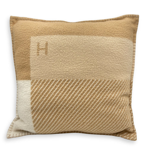 H Riviera Pillow Sable Homeware
