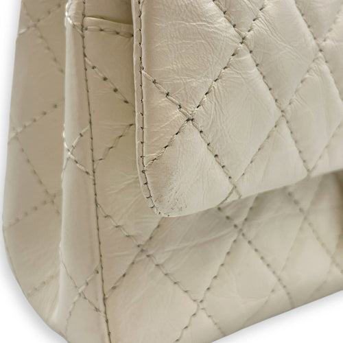 Reissue 2.55 White Flap Bag in Distressed Leather Gold hardware CL2510-16029 9