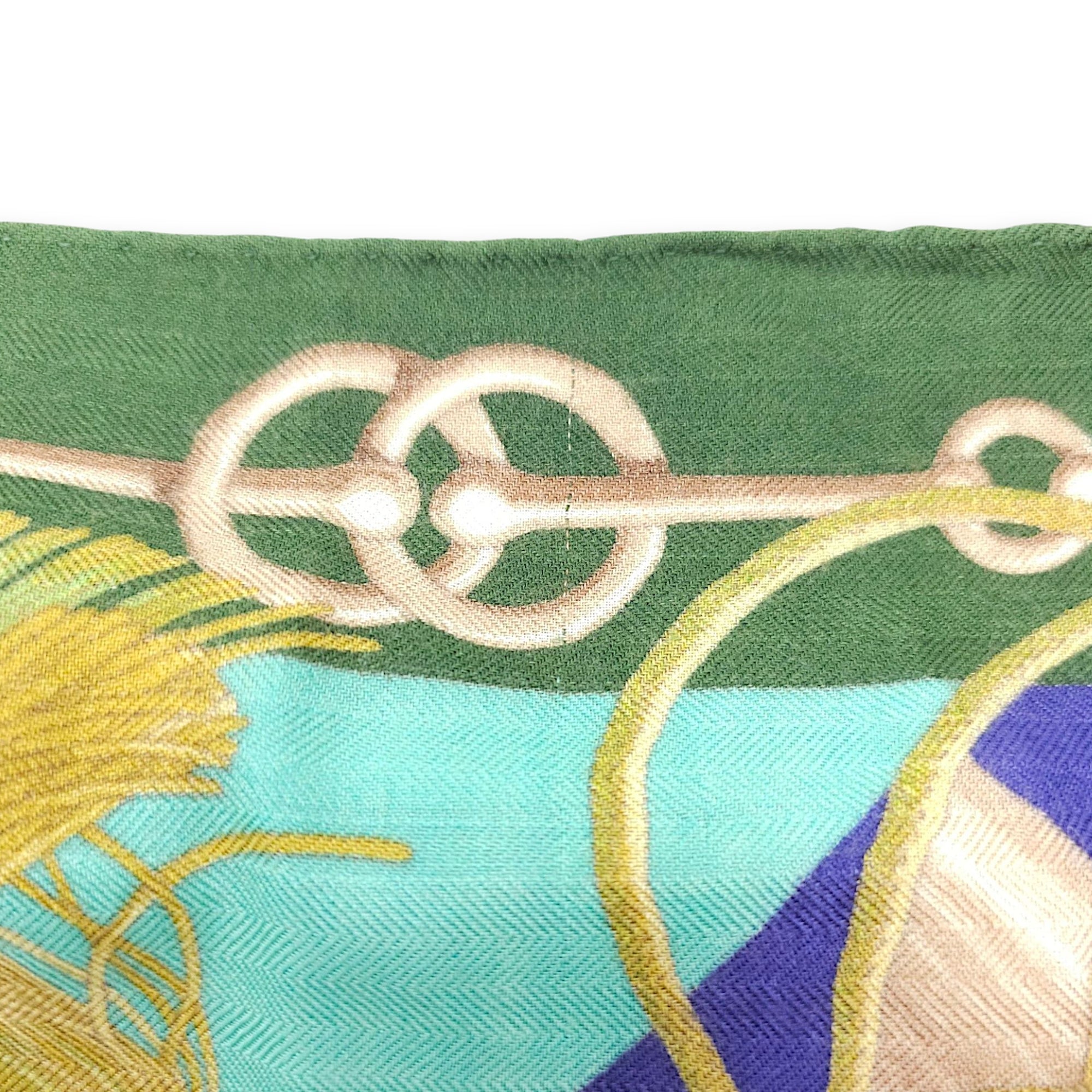 Cliquetis 170cm x 62cm Green Stole
