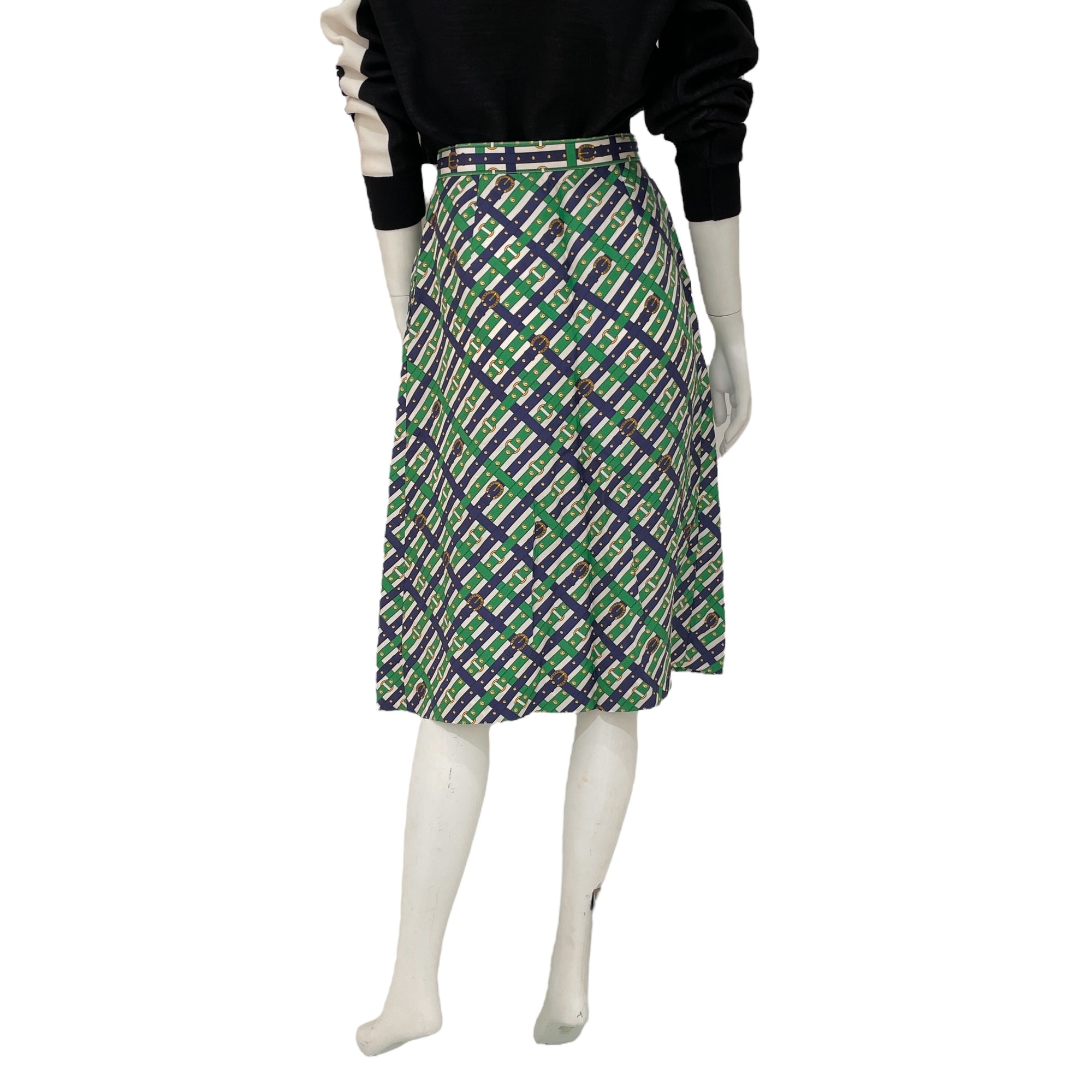 Mid-Length Skirt 38 Green Ready-To-Wear in Silk