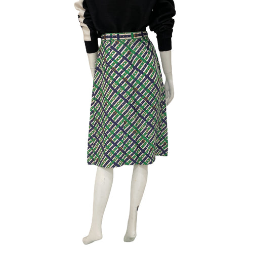 Mid-Length Skirt 38 Green Ready-To-Wear in Silk
