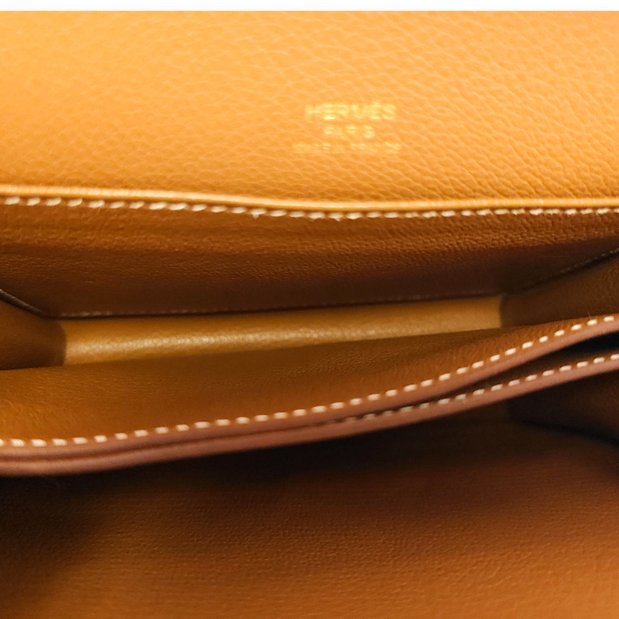 Roulis Mini Gold in Evercolor, Permabrass hardware
