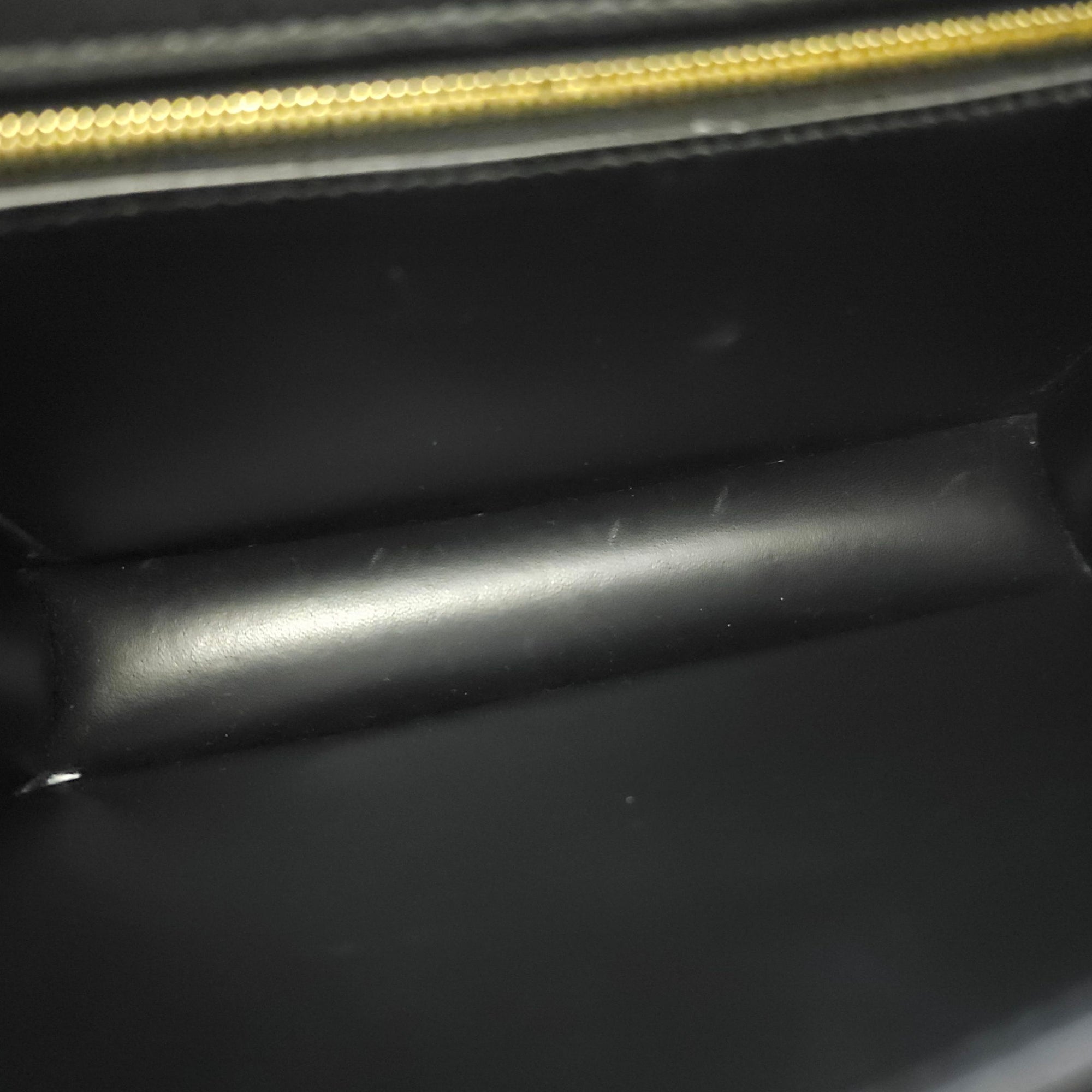 Constance 24 Black in Epsom, Gold hardware