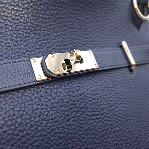 Jypsiere 31 Blue Sapphire in Clemence, Palladium hardware