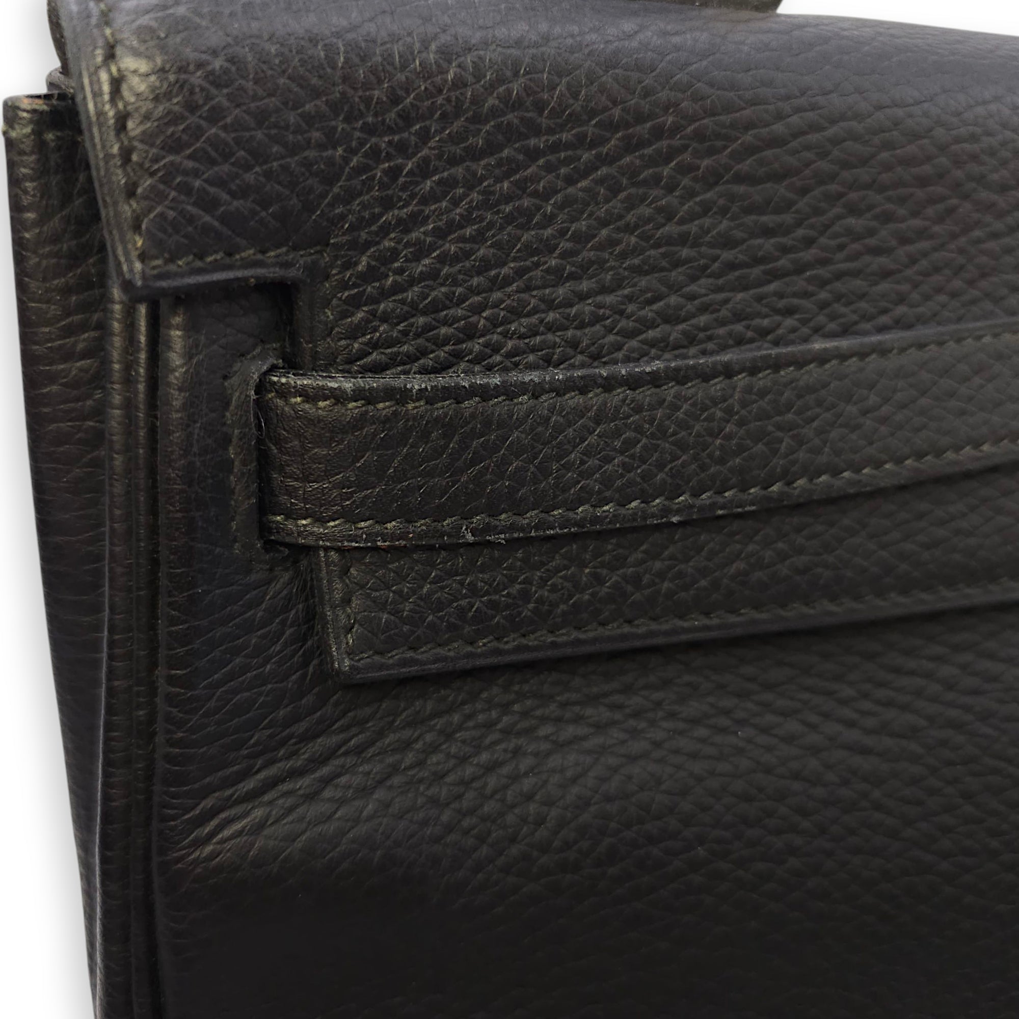 Kelly 35 Black in Ardennes, Gold hardware