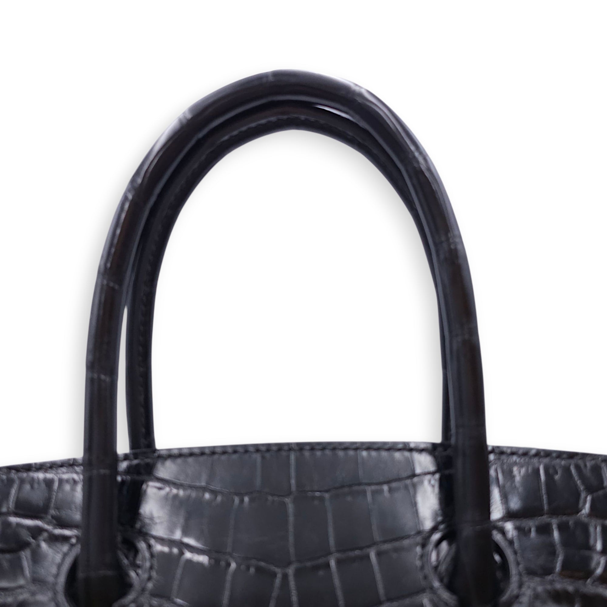 Birkin 30 Black in Shiny Niloticus, Gold hardware
