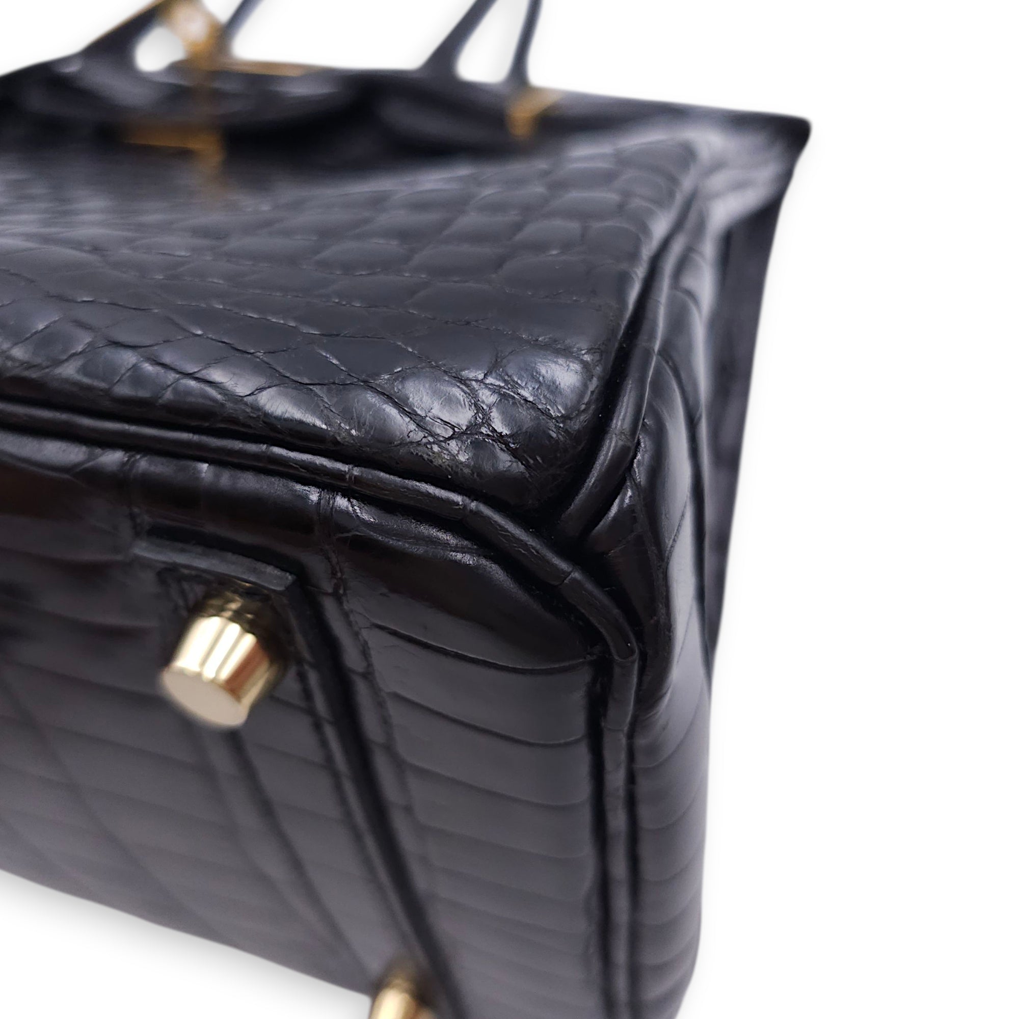 Birkin 30 Black in Shiny Niloticus, Gold hardware