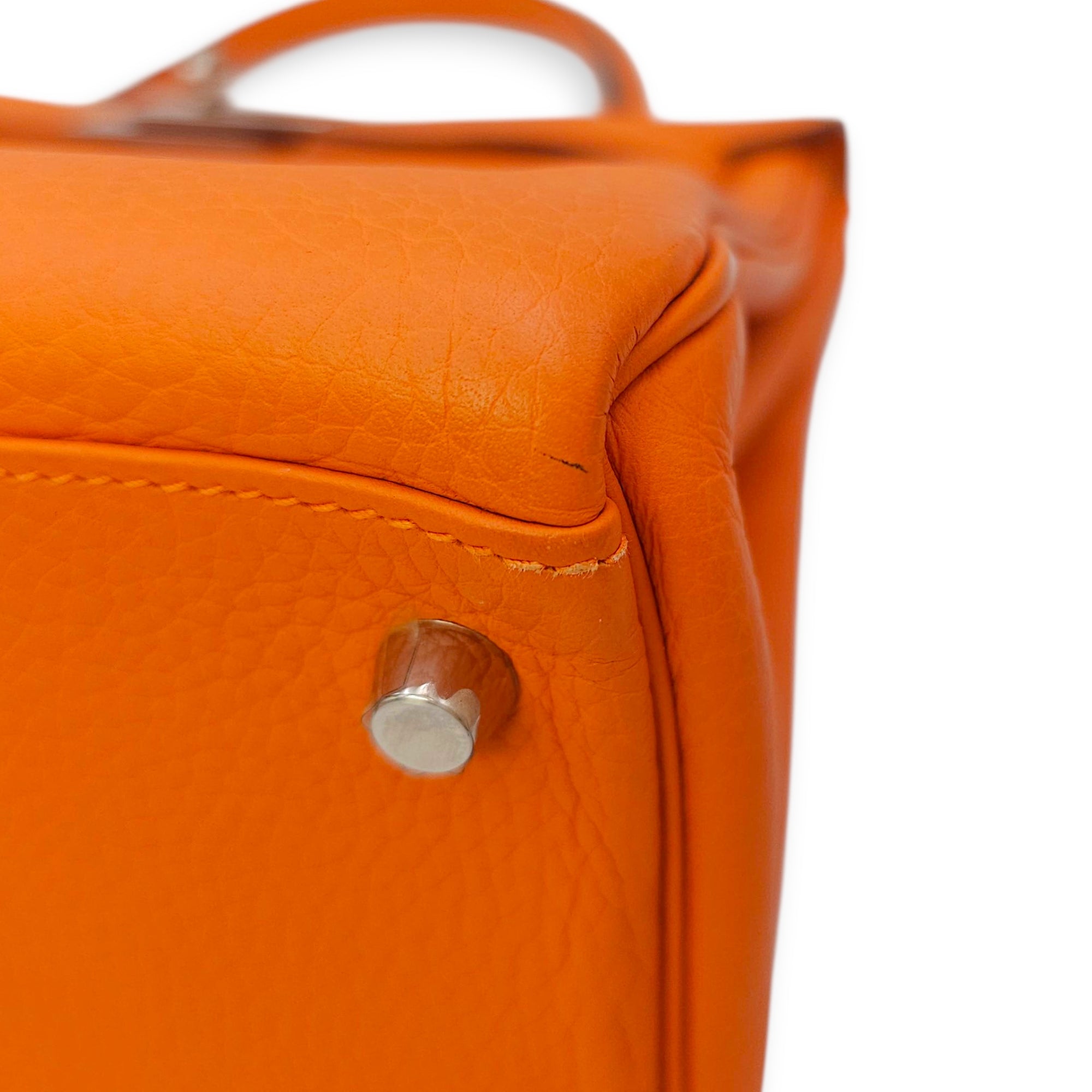 Kelly 28 Orange in Clemence, Palladium hardware
