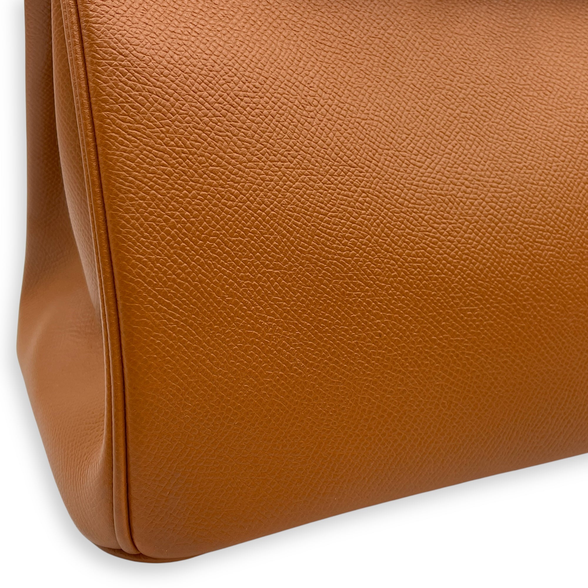 Birkin 30 Gold in Epsom, Gold hardware