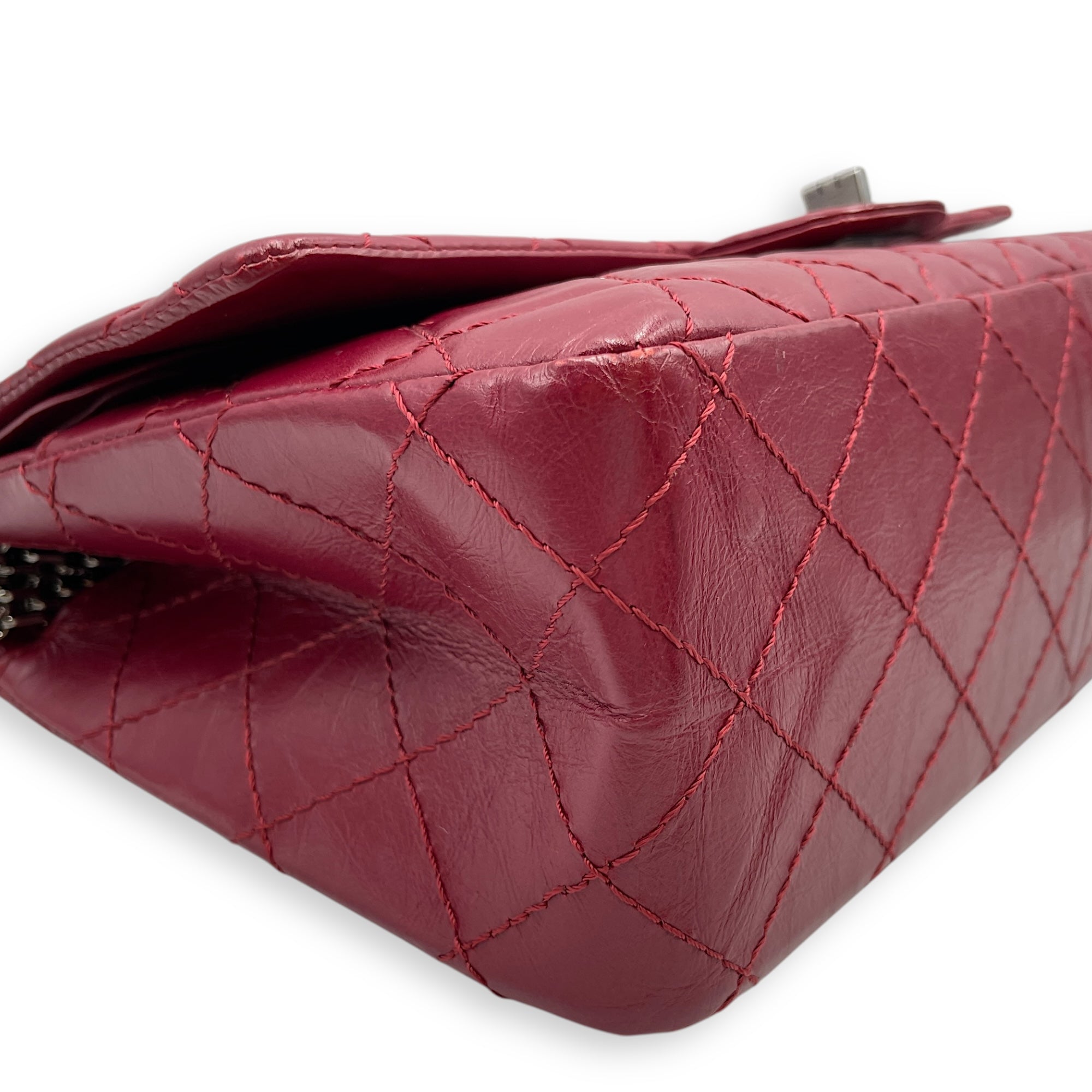 Reissue 226 Red Shoulder Bag in Distressed Leather, Silver hardware