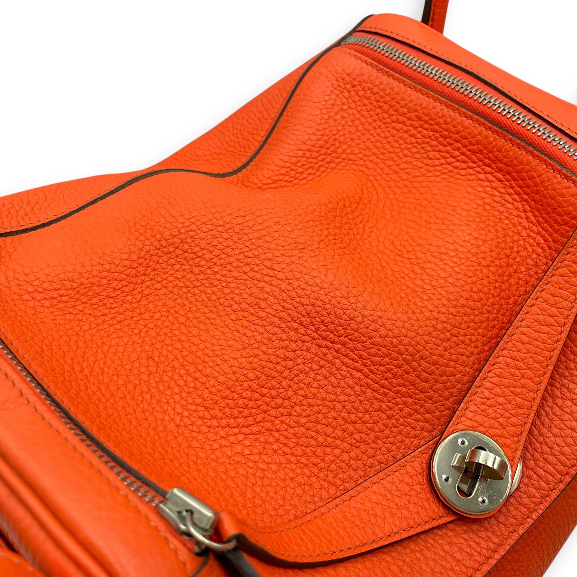 Lindy Verso 30 Orange Poppy/Bordeaux in Clemence, Palladium hardware