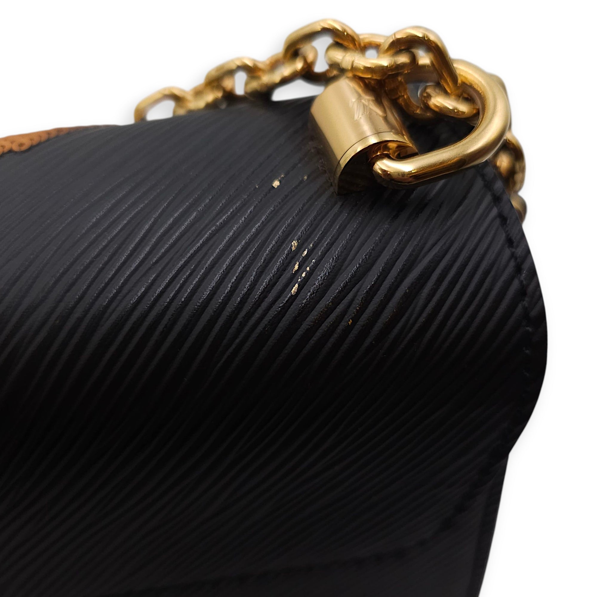 Owl Twist MM Black Crossbody Bag in Epi Leather, Gold hardware