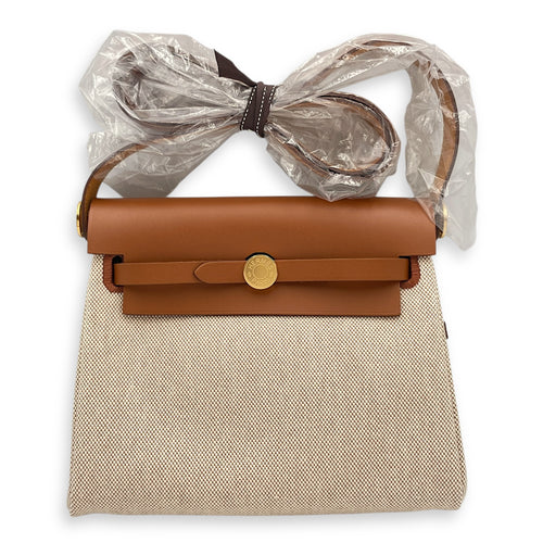 Herbag 20 Fauve/Ecru-Beige in Vache Hunter/Toile, Gold hardware