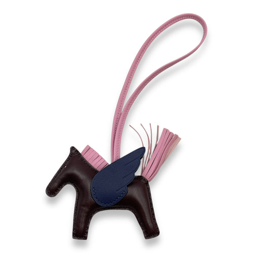 Pegasus PM Rouge Sellier/Blue Saphir/Mauve Sylvestre Charm in Swift/Milo