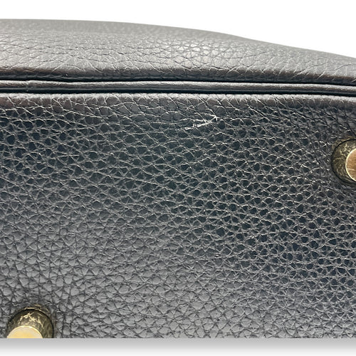 Lindy 26 Black in Clemence, Gold hardware