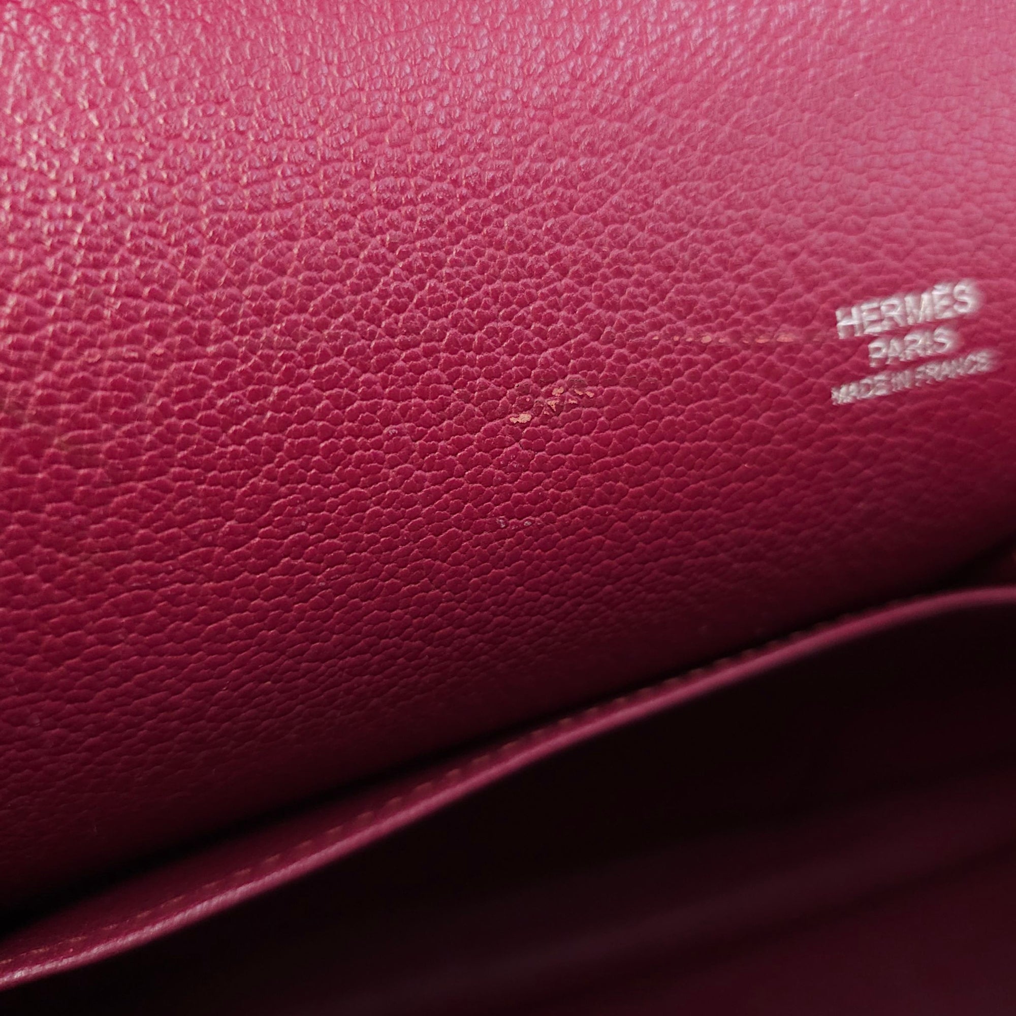 Jypsiere 31 Rubis in Clemence, Palladium hardware