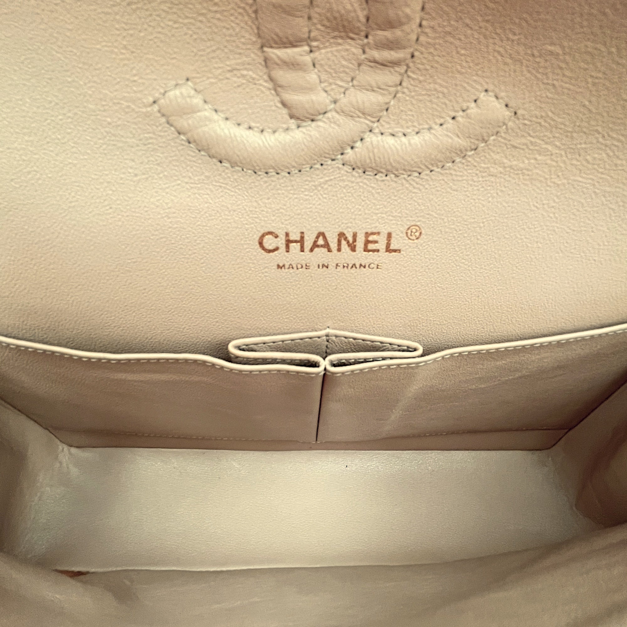 Quilted Classic Medium Beige Double Flap Bag in Caviar Leather, Gold hardware