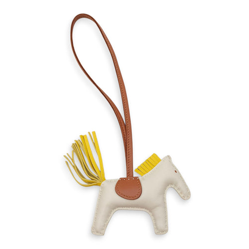 Rodeo PM Craie/Jaune De Naples/Gold Charm in Milo/Swift