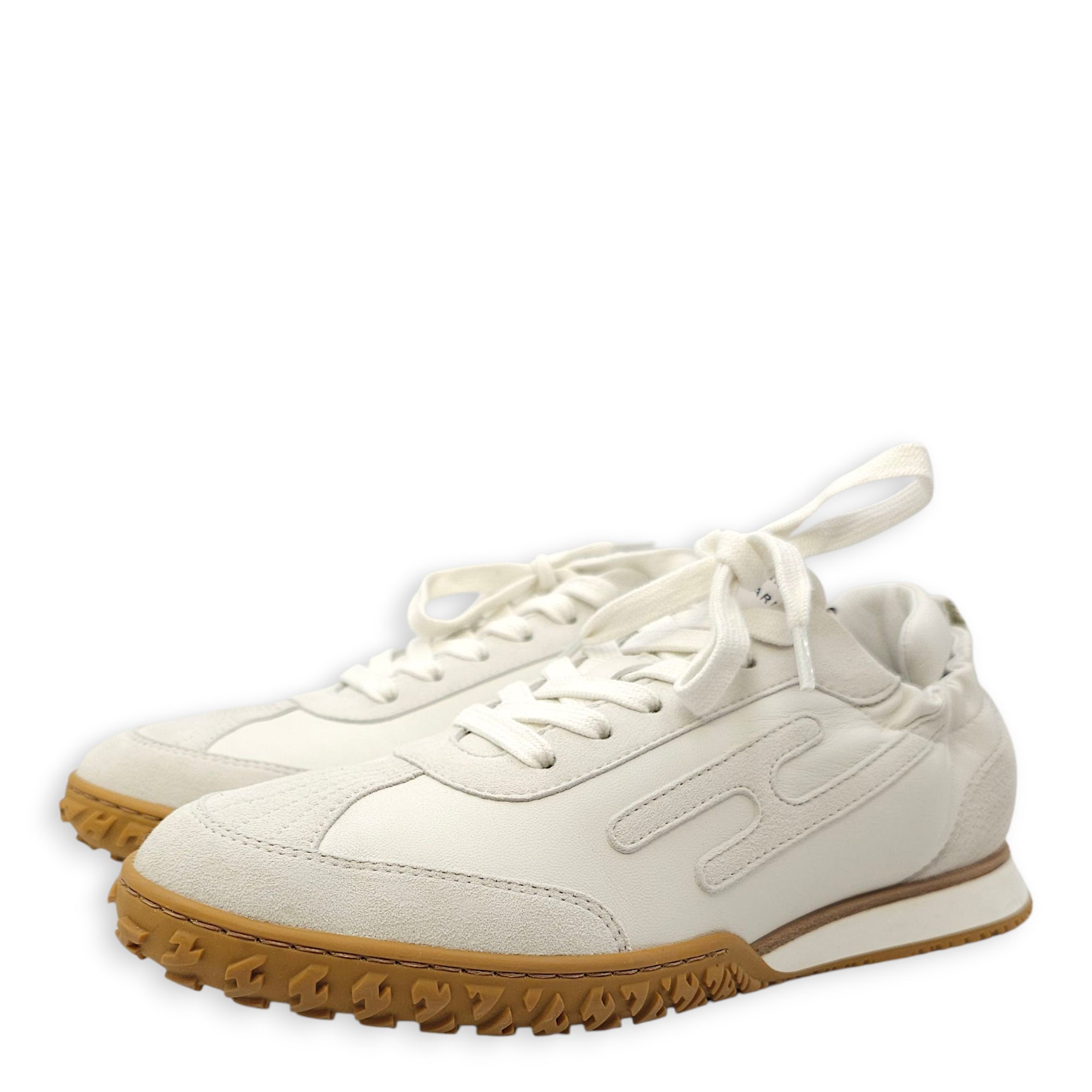 Jet 38 White Sneaker