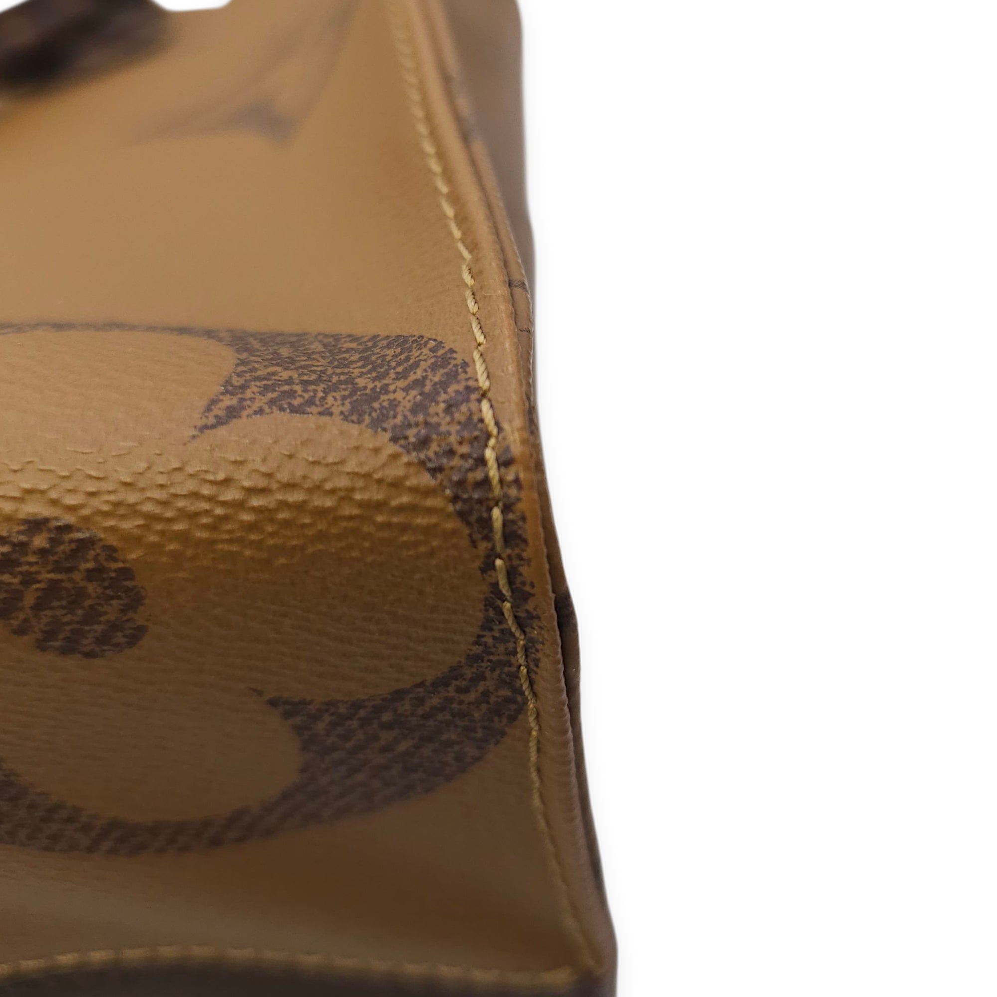 OnTheGo MM Brown Tote Bag in Canvas, Gold hardware