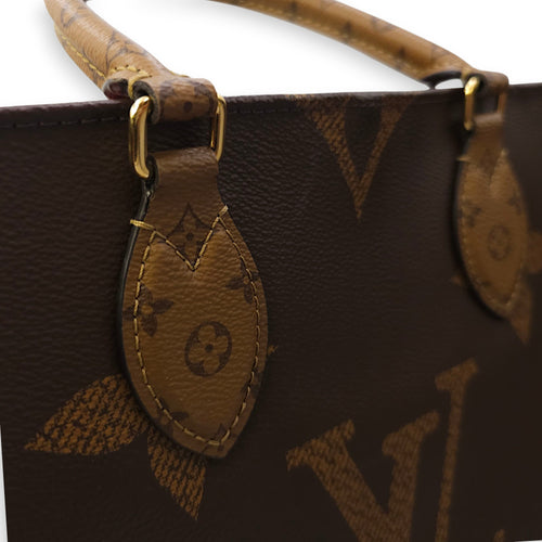 OnTheGo MM Brown Tote Bag in Canvas, Gold hardware