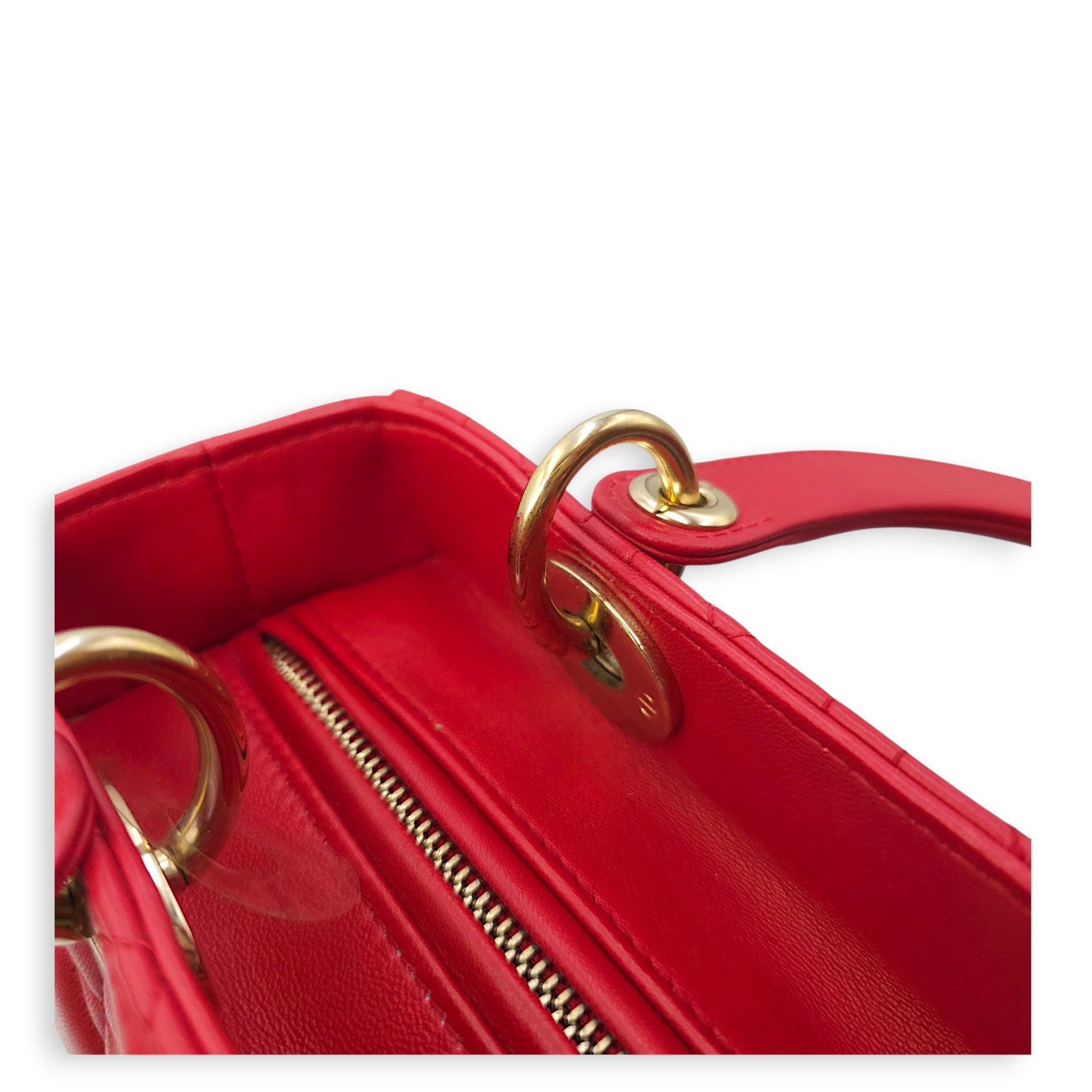Lady Dior Medium Red Shoulder Bag in Lambskin, Gold hardware