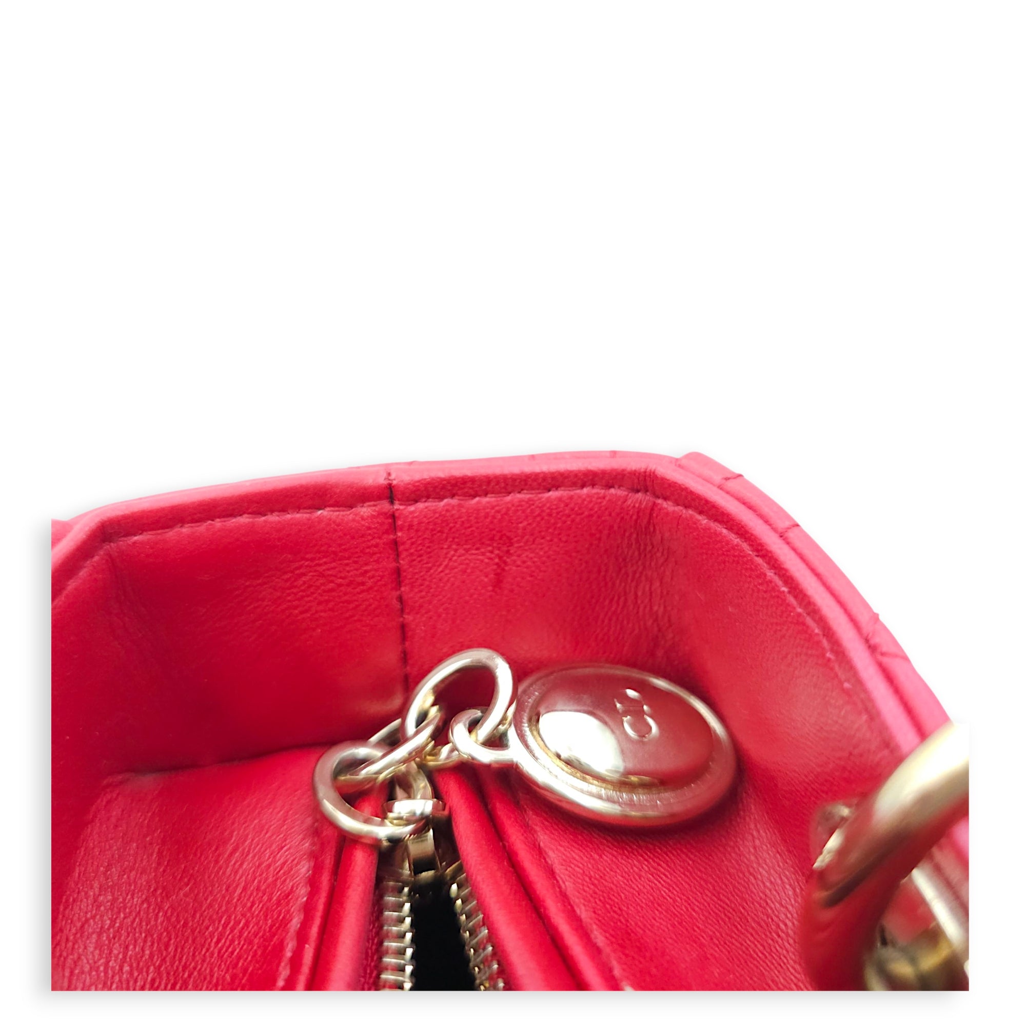 Lady Dior Medium Red Shoulder Bag in Lambskin, Gold hardware