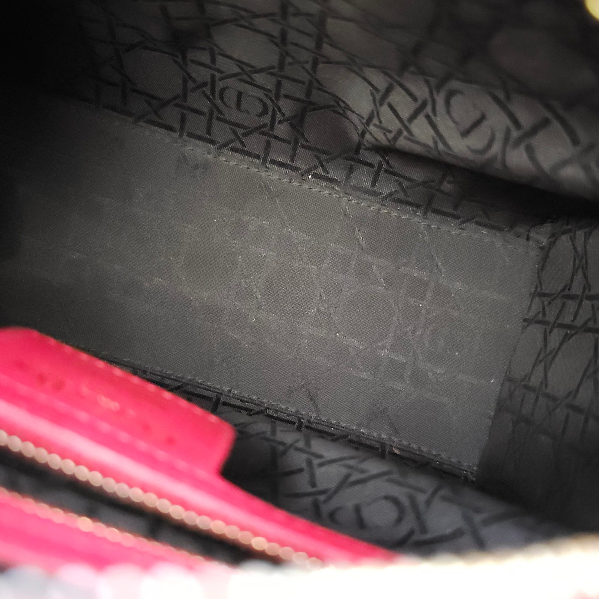 Lady Dior Medium Red Shoulder Bag in Lambskin, Gold hardware