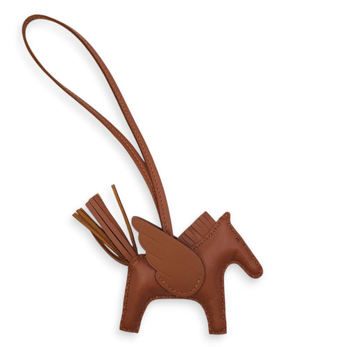 Pegasus PM Gold Charm in Swift