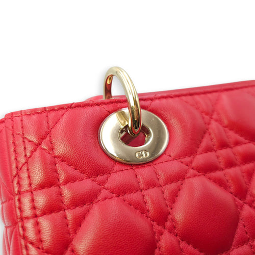 Lady Dior Medium Red Shoulder Bag in Lambskin, Gold hardware