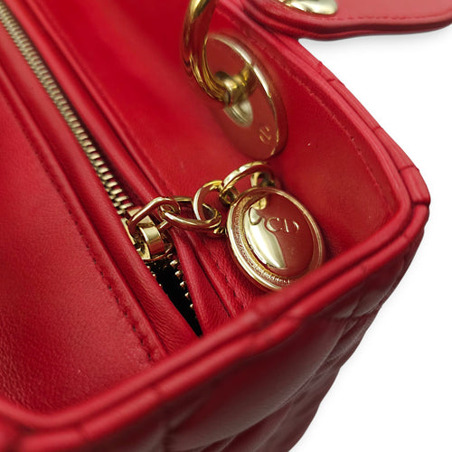 Lady Dior Medium Red Shoulder Bag in Lambskin, Gold hardware
