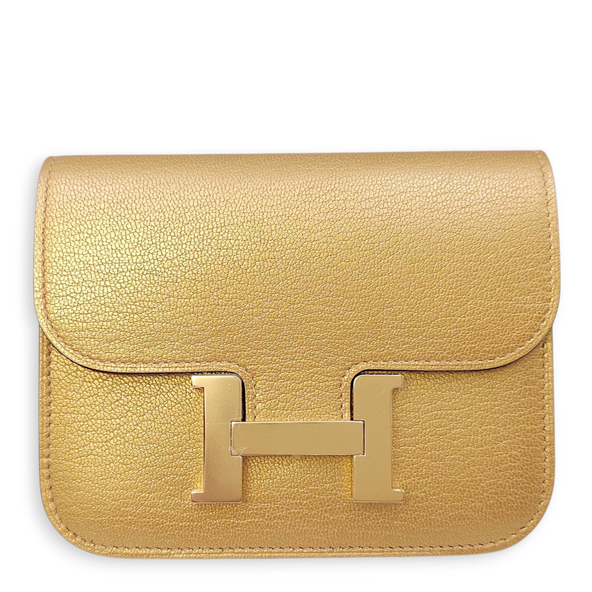 Constance Slim Dore Wallet in Chevre Chamkilight, Gold hardware