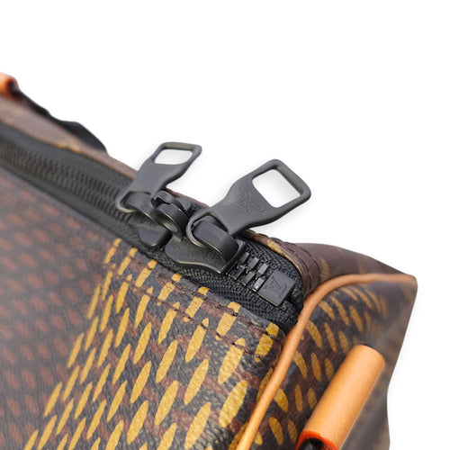 Nigo Keepall Bandouliere 50cm Brown Monogram Shoulder Bag in Canvas, Gunmetal hardware