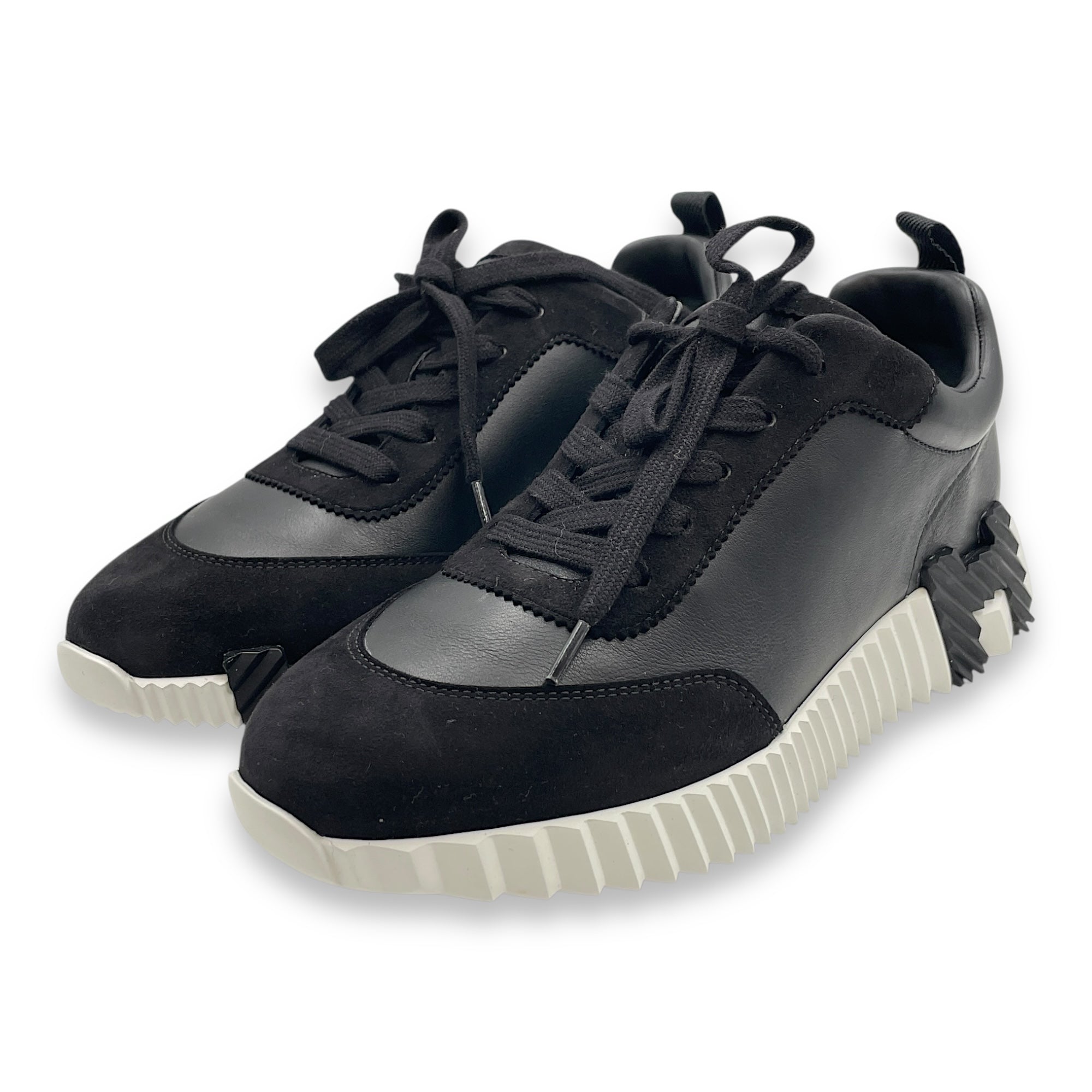 Bouncing 39 Black Sneakers in Calfskin CL2511-16823 3