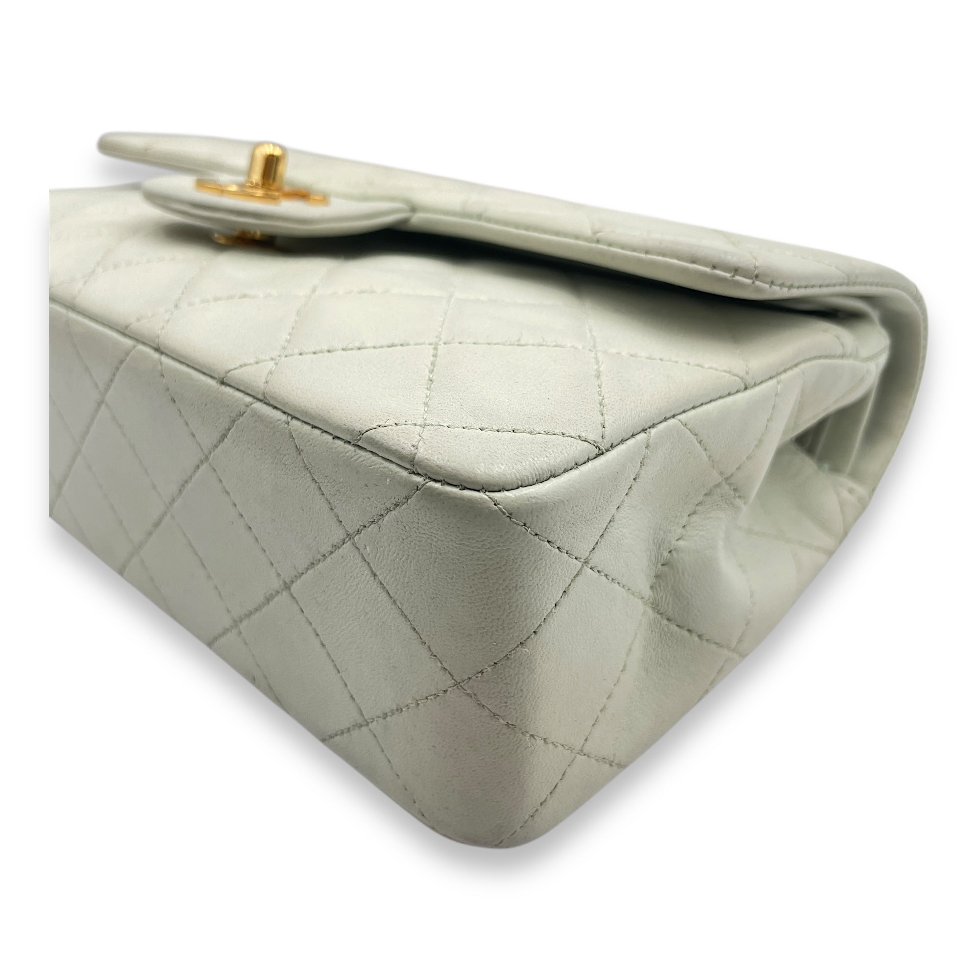 Vintage Classic Small Mint Double Flap Bag in Lambskin, Gold hardware