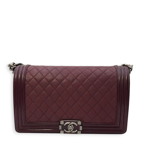 Le Boy Medium Deep Red Flap Bag in Caviar Leather, Ruthenium hardware