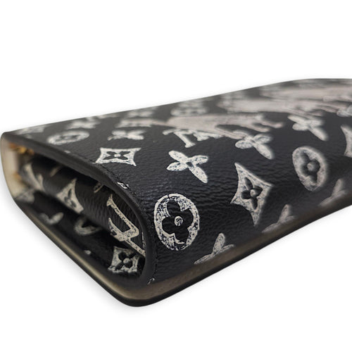 Monogram Catogram Portefeuille Twist Black Wallet on Chain, Gold hardware