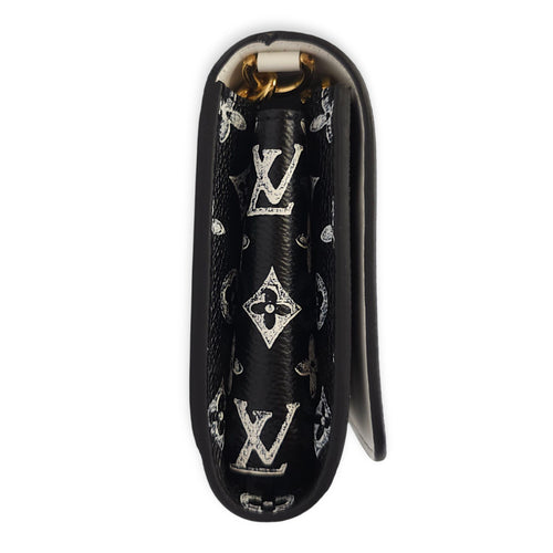 Monogram Catogram Portefeuille Twist Black Wallet on Chain, Gold hardware