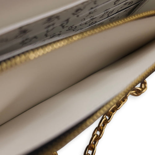 Monogram Catogram Portefeuille Twist Black Wallet on Chain, Gold hardware