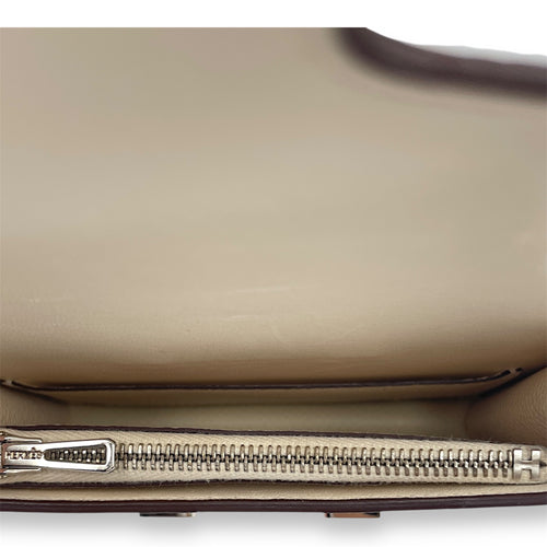 Constance Slim Nata Wallet in Epsom, Palladium hardware