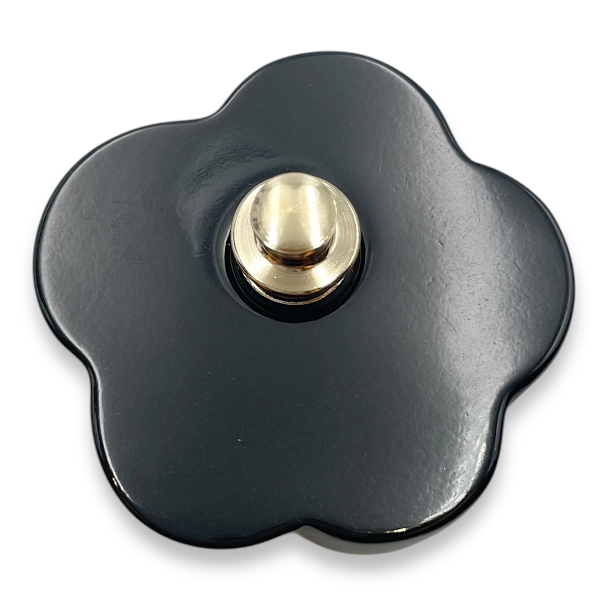 Camelia Pin Black/White Brooch in Resin, Gold hardware