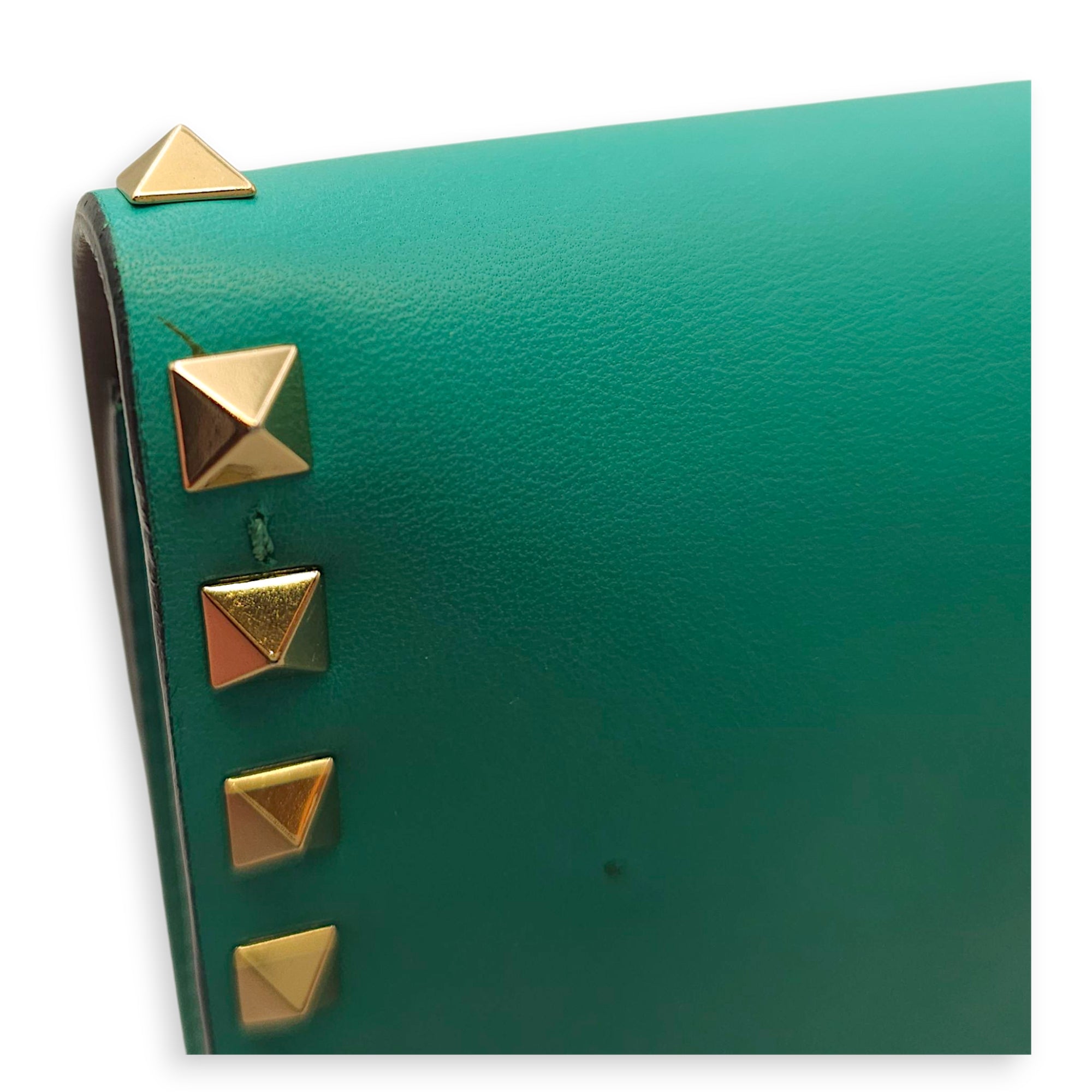 Rockstuds  Others Turquoise Clutch Gold hardware
