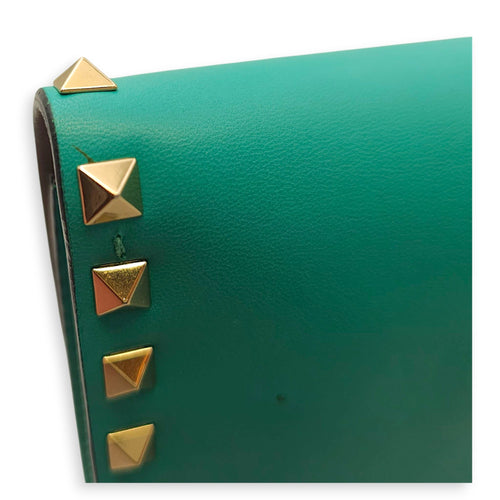 Rockstuds  Others Turquoise Clutch Gold hardware