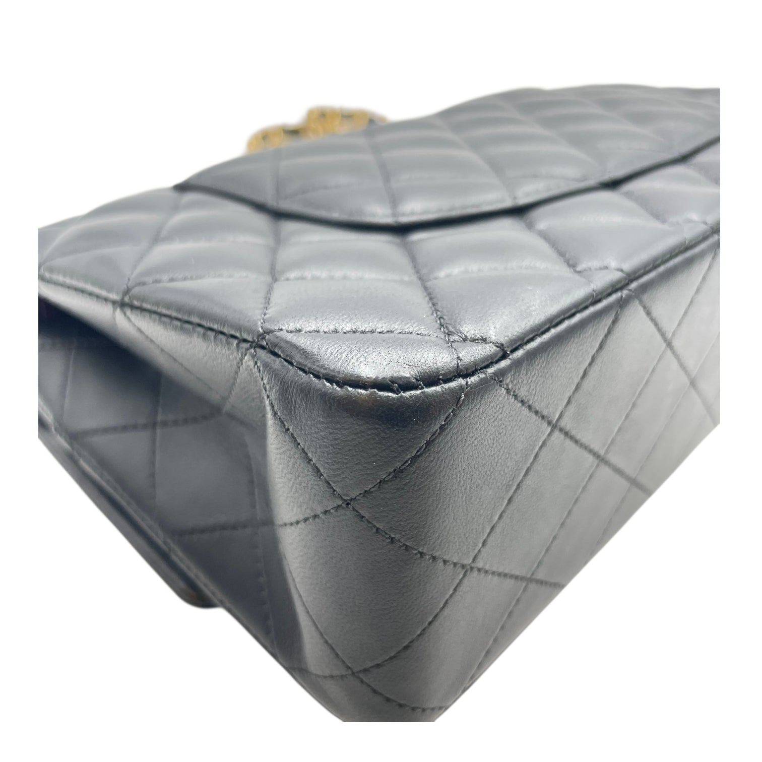 Classic Flap  Medium Black Shoulder Bag in Lambskin Gold hardware CL2511-17173 10