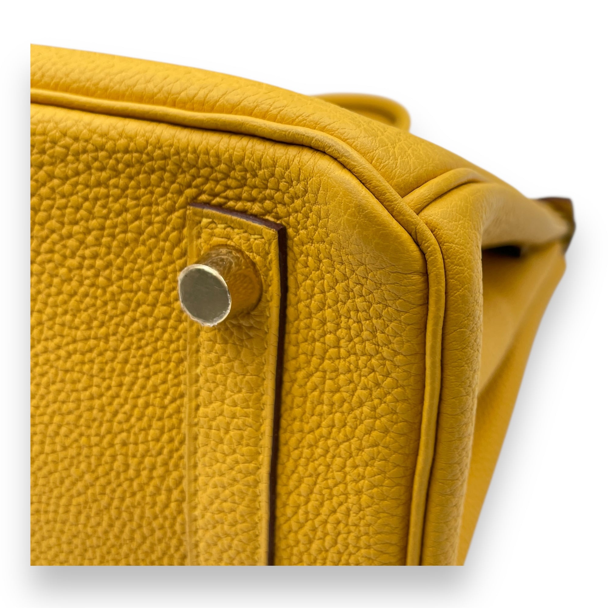 Birkin 25 Jaune Ambre in Togo, Gold hardware