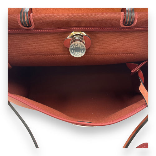 Herbag 31 Rouge H in Vache Hunter/Toile, Palladium hardware